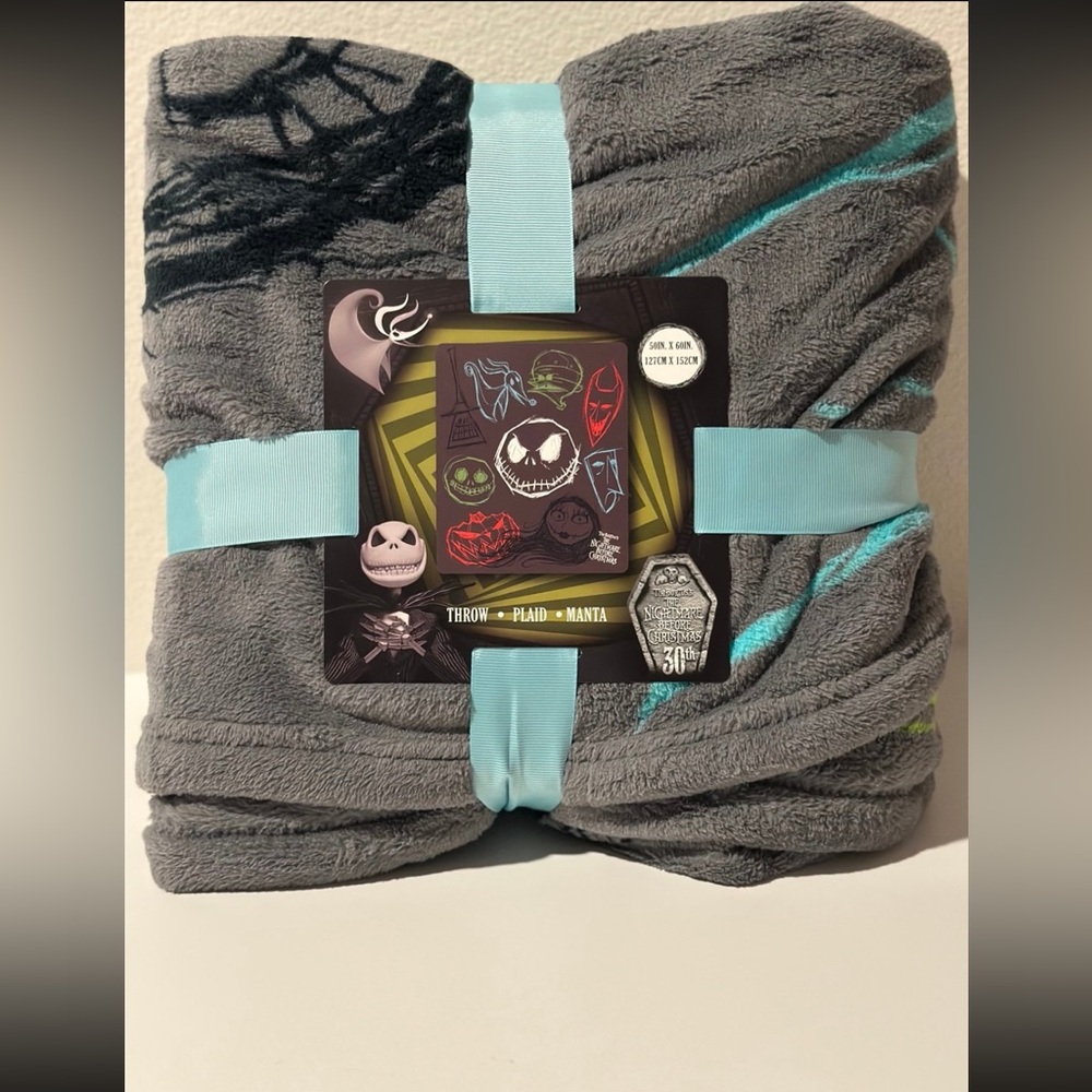 NWT Disney Halloween Nightmare before Christmas Jack Skellington Blanket